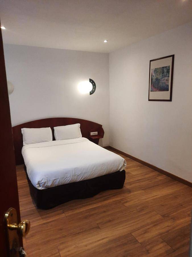 Hotel le Clémenceau in Valenciennes, Région de Valenciennes