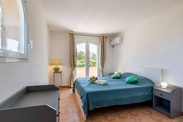 Villa voor 8 Personen in Saint-Aygulf, Frejus, Afbeelding 1