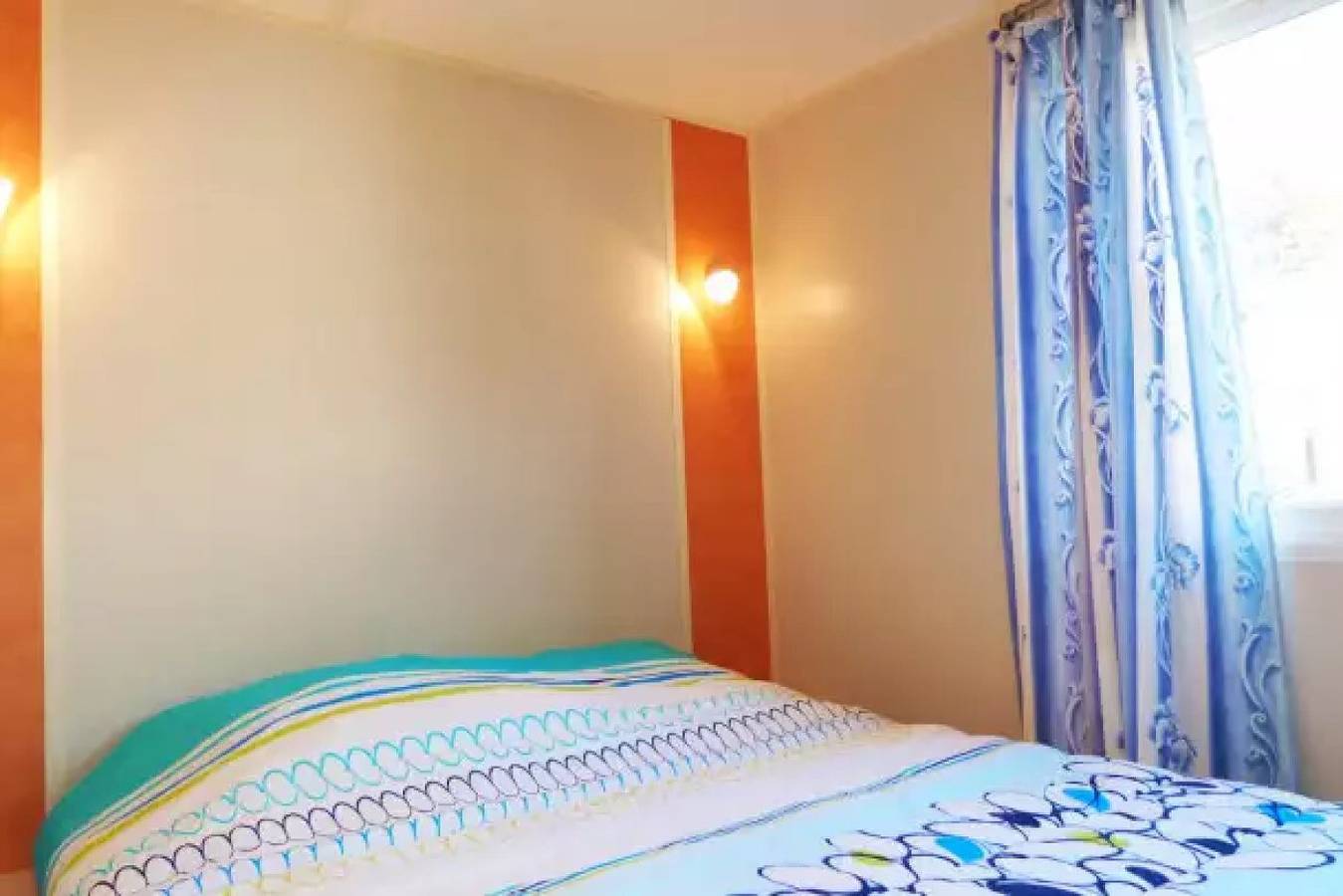 Camping 3 étoiles - eebafa in La Bergerie, Hyeres