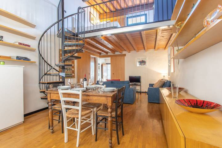 Ferienwohnung für 4 Personen, mit Balkon und Terrasse in Florenz - 2