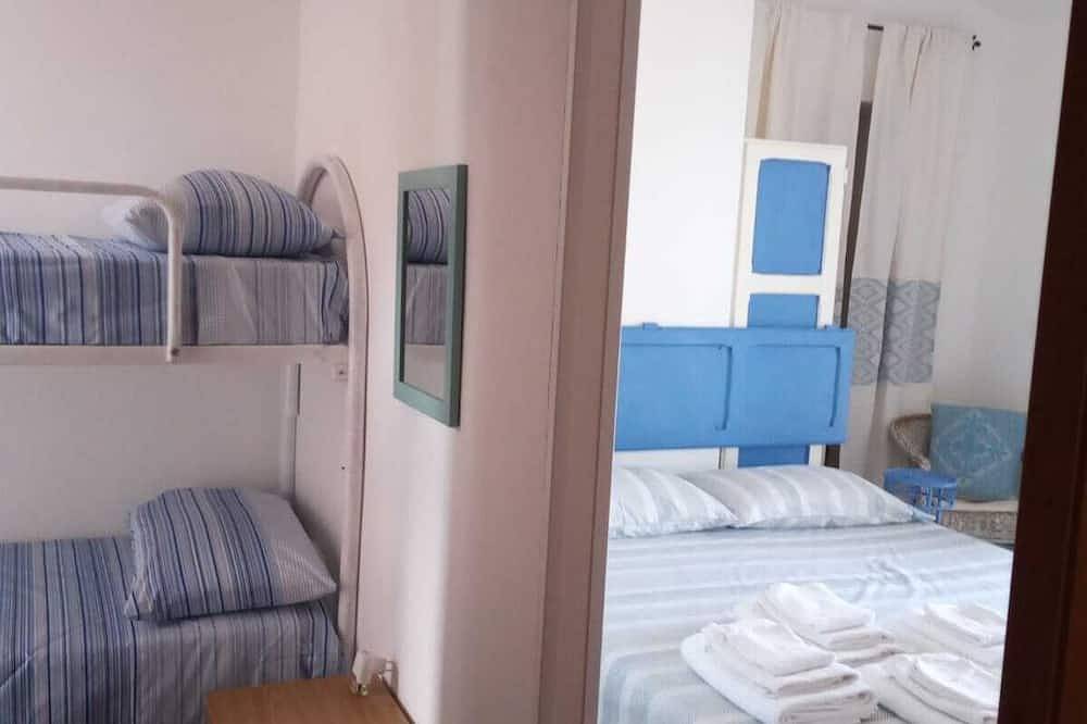 Pula The cottage with a sea view in Porto Columbu, Sarroch