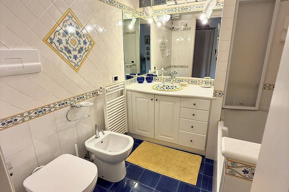 Appartamento intero, Casa elegante e accogliente all'interno di villa storica con fascino e storia in Piano di Sorrento, Penisola Sorrentina