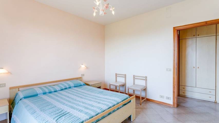 Gîte pour 6 personnes, avec piscine et jardin à Tuoro sul Trasimeno - 2