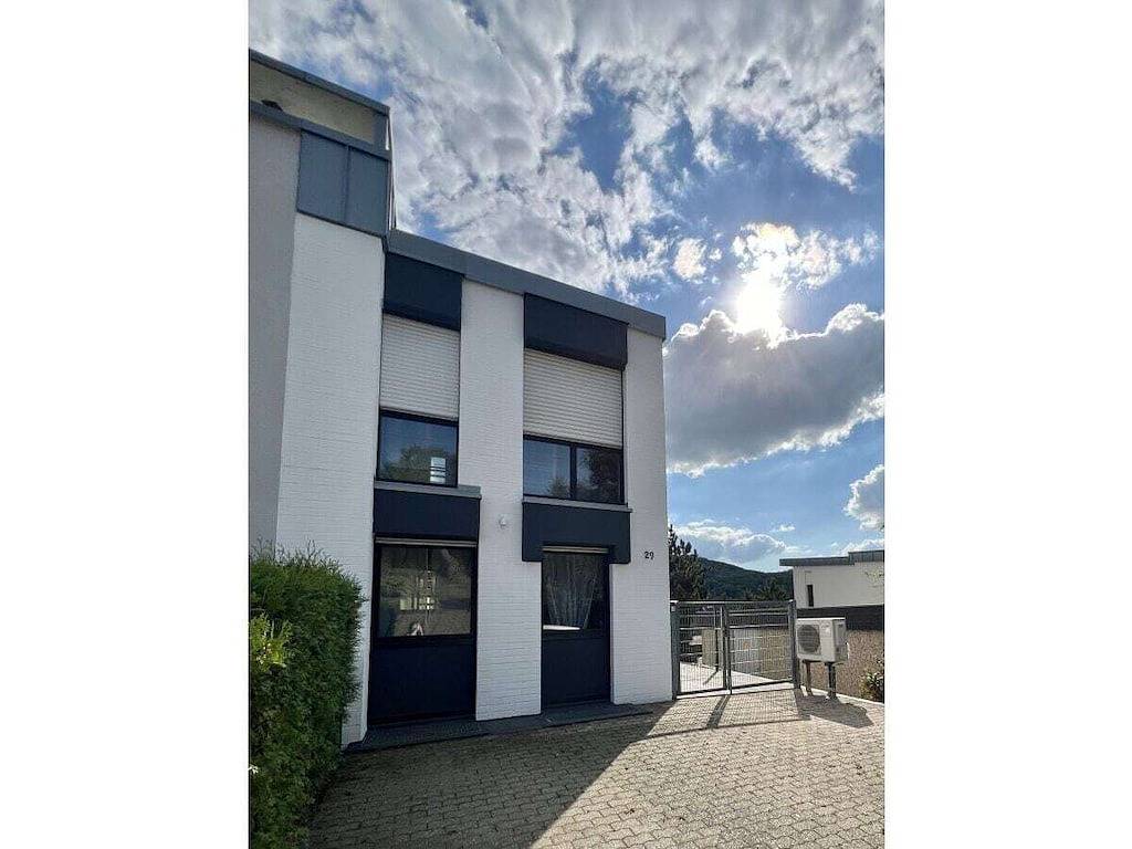 Ferienhaus in Heimbach mit Schwimmbecken in Heimbach, Rureifel (Nordrhein-westfalen)