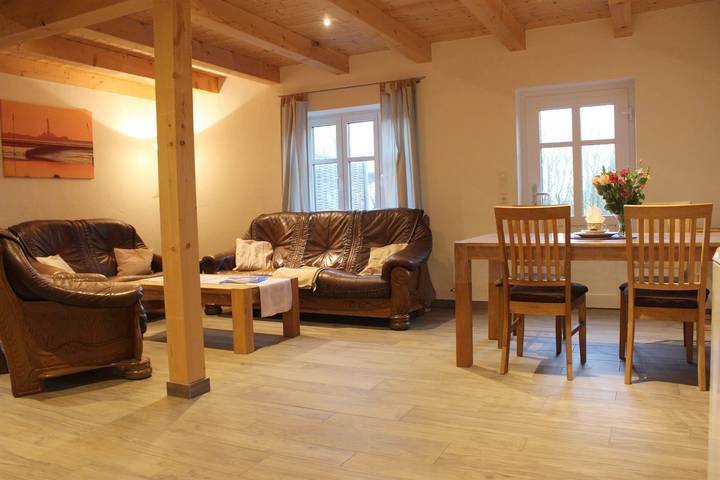 Ganze Ferienwohnung, Friesennest in Tetenbüll, Eiderstedt