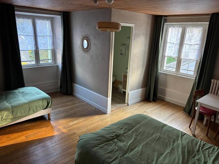 Hôtel pour 2 personnes, avec terrasse dans Lods - 3