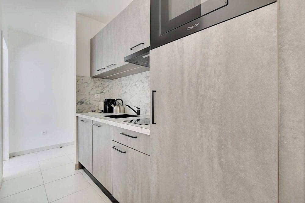 Ganze Wohnung, Elegantes Apartment – 1Bdr/2P – In der Nähe von Paris und La Défense in Suresnes, Hauts-de-Seine
