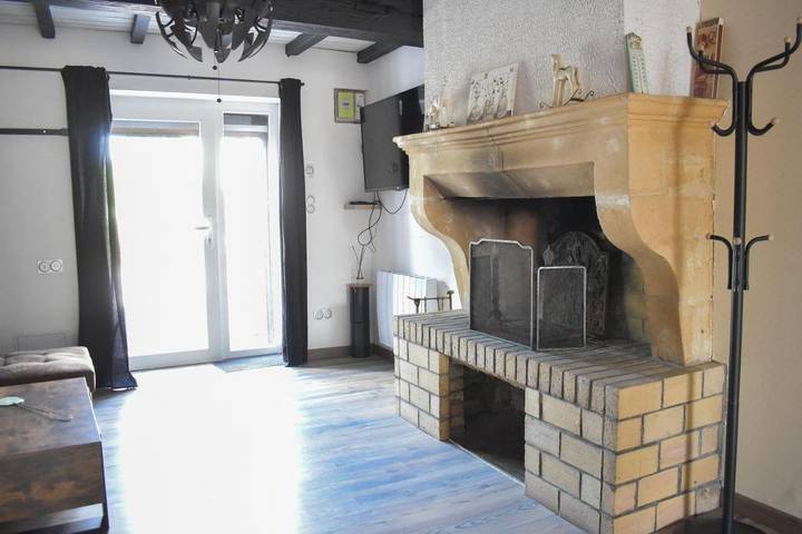 Gîte pour 5 personnes, avec jardin, animaux acceptés dans Lac de Bairon - 2