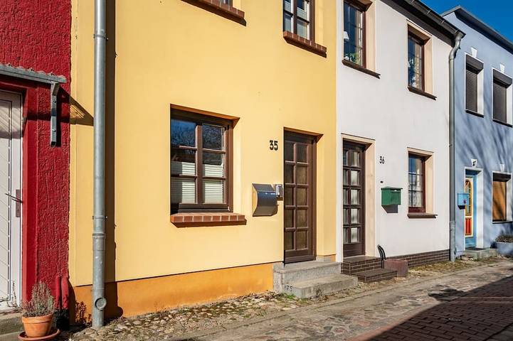 Bauernhof für 4 Personen, mit Balkon in Barth