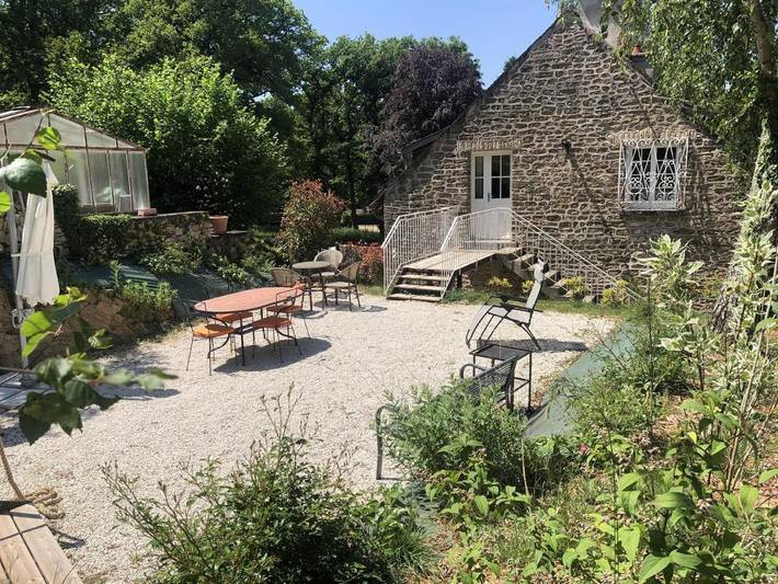 Location de vacances pour 10 personnes, avec piscine et terrasse dans Lac de Pont
