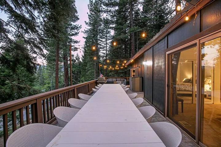 Vacation rental for 16 people, with balcony and sauna, with pets in Tahoe City