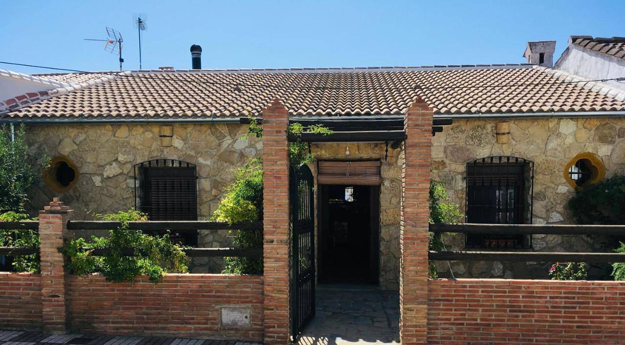 Three-Bedroom House in Cuevas del Becerro, Province de Málaga