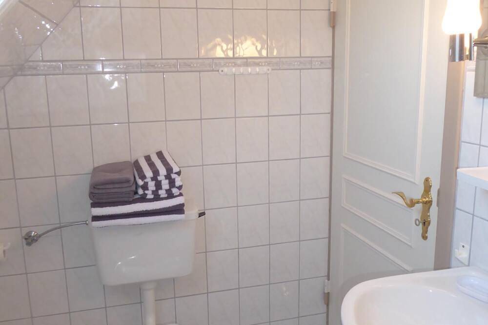 Ganze Wohnung, Guatingwai 23 Jacobsen Whg 2 in Goting, Föhr