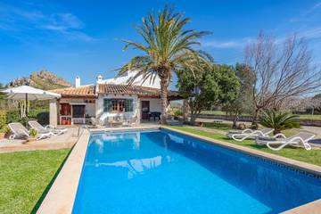 Villa in Pollença, Serra de Tramuntana für 4 