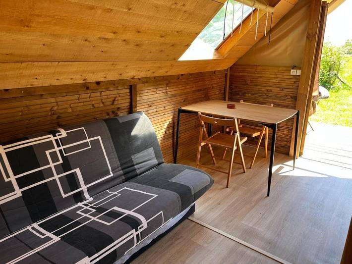 Gîte pour 4 personnes, avec piscine ainsi que jardin et vue à Arc-et-Senans - 4