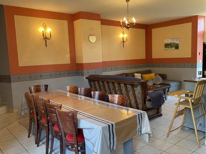 Location de vacances pour 6 personnes, avec vue et jardin à Latouille-Lentillac - 3