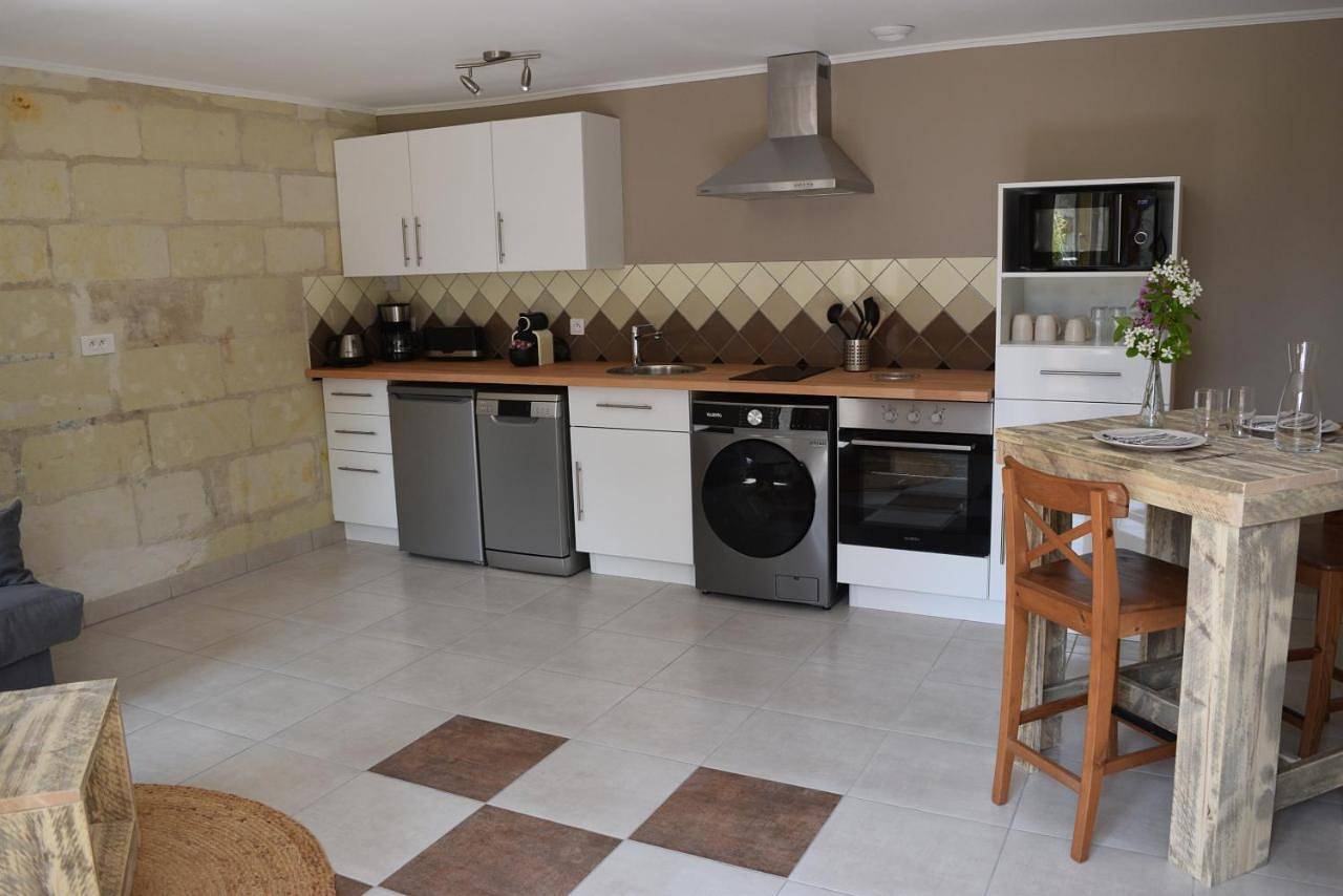 Appartement entier, Zélie Gîte in Ambillou-Château, Vallée de la Loire