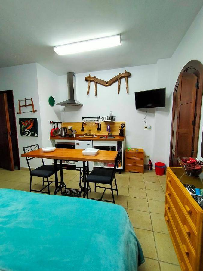 Apartamento entero, One-Bedroom Apartment in Yunquera, Sierra de las Nieves