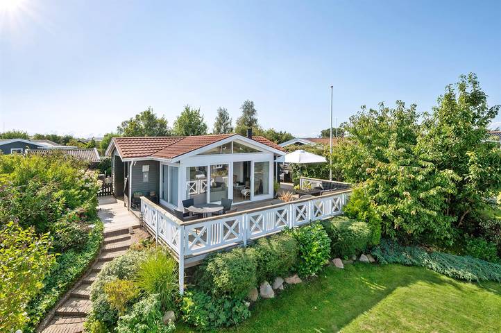 Feriehus for 6 personer, med hage og terrasse i Kerteminde
