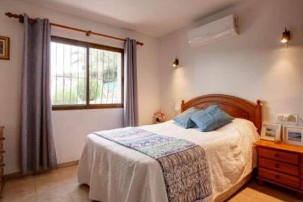Villa à Orba pour 6 personnes avec piscine privée et belles vues mer et montagne in Orba, Costa Blanca