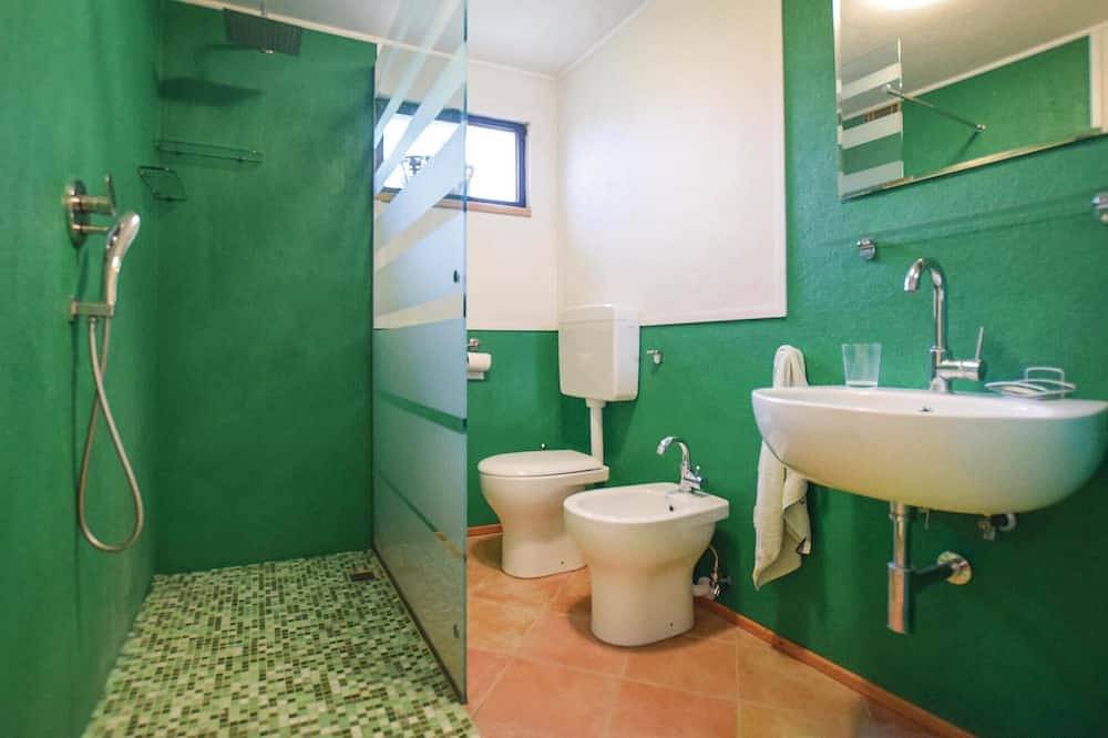 Splendido appartamento con 1 camera da letto a Pieve di Teco in Pieve di Teco, Alpi Liguri