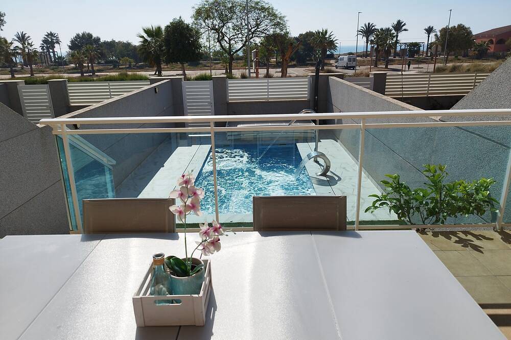 Villa de lujo frente al mediterráno in Playa de Almenara, Almenara