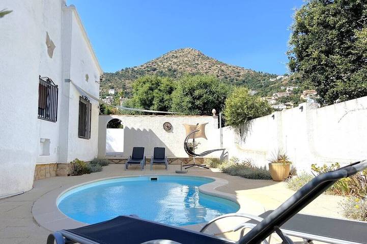 Holiday home for 6 people, with terrace and garden - 1