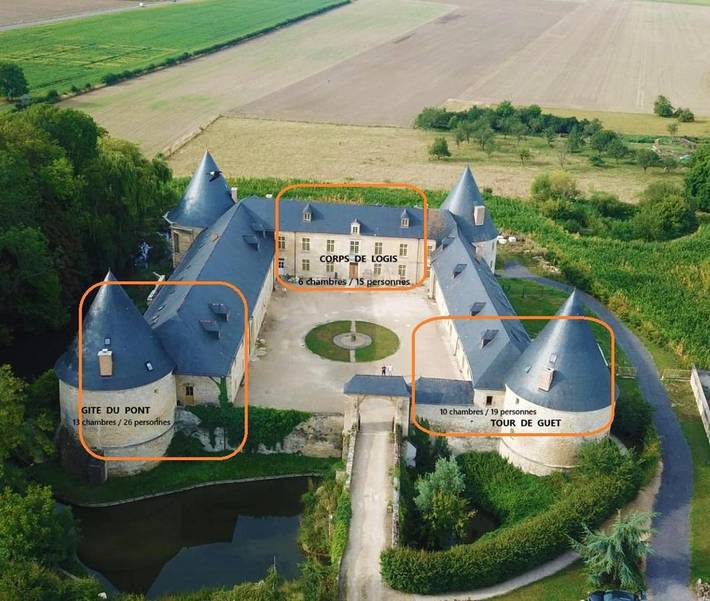 Maison de vacances pour 15 personnes, avec Terrasse et Piscine ainsi que Sauna et Vue
