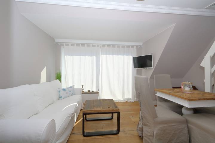 Ganze Wohnung, Fewo Nordseebrise - Kiebitz in Nordfriesische Inseln (Schleswig-Holstein) (Schleswig-Holstein), Wenningstedt
