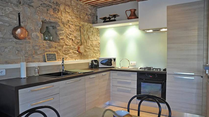 Location de vacances pour 4 personnes, avec piscine et jacuzzi à Aix-en-Provence - 4