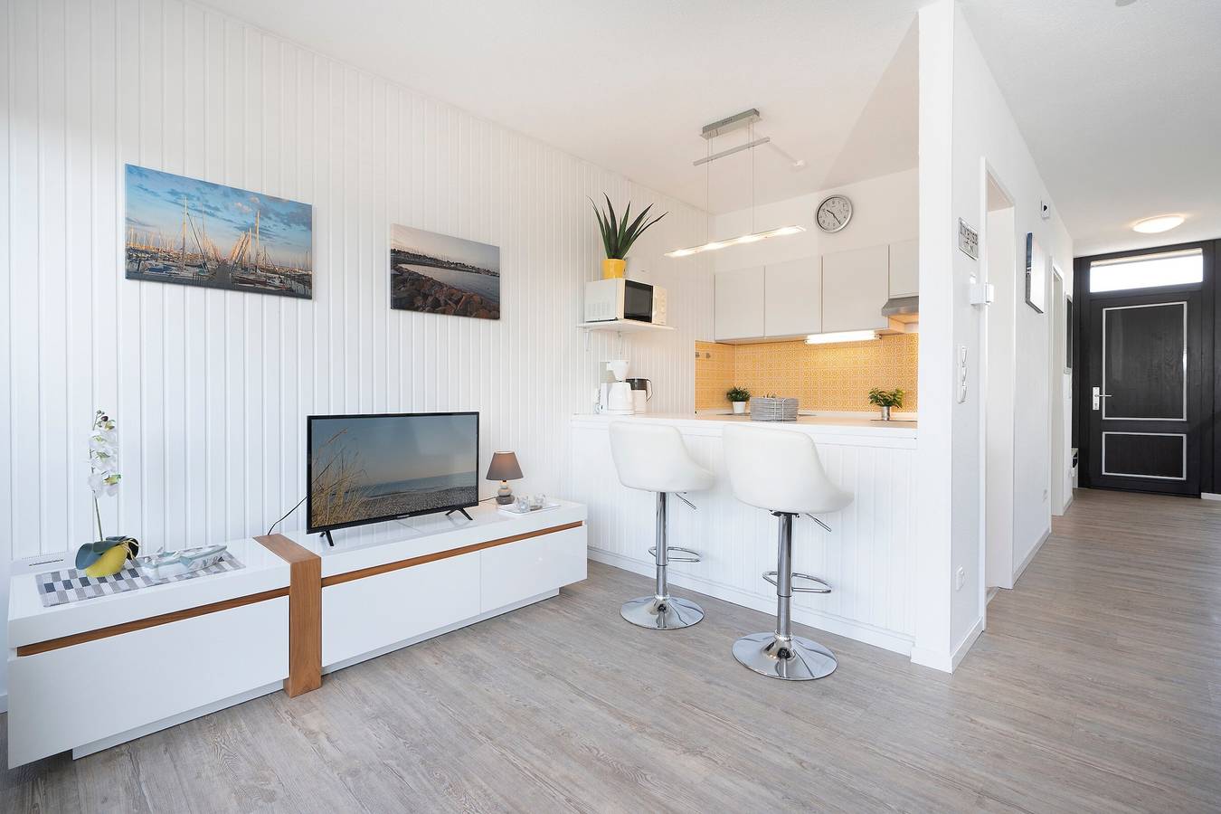 Ganze Wohnung, Ferienwohnung 'Sonnenschein Grömitz' mit Meerblick, Balkon und Wi-Fi in Grömitz, Ostholstein