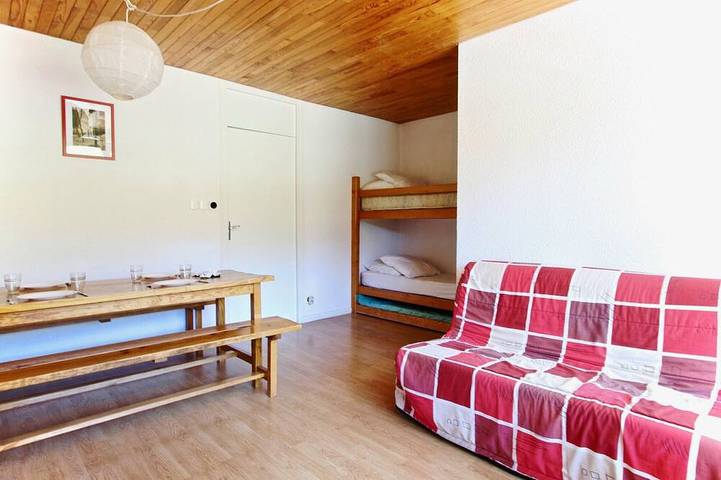 Appartement entier, Studio pour 4 pers. avec balcon et animaux admis in Chamrousse, Parc national des Écrins
