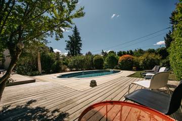 Maison De Vacances pour 8 Personnes dans L'Isle-sur-la-Sorgue, Provence, Photo 1