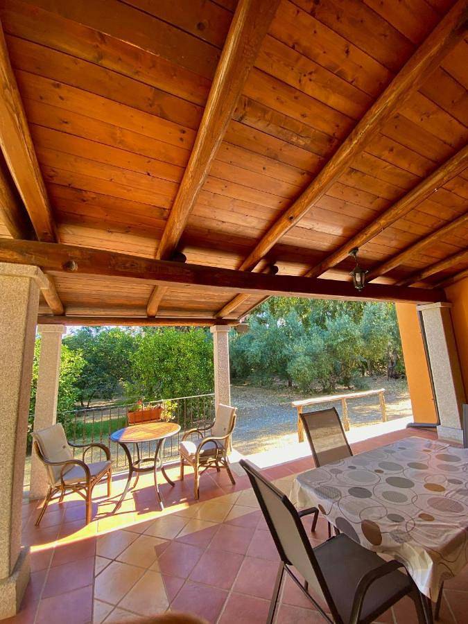 Casa vacanza per 5 persone, con terrazza e panorama in Cardedu