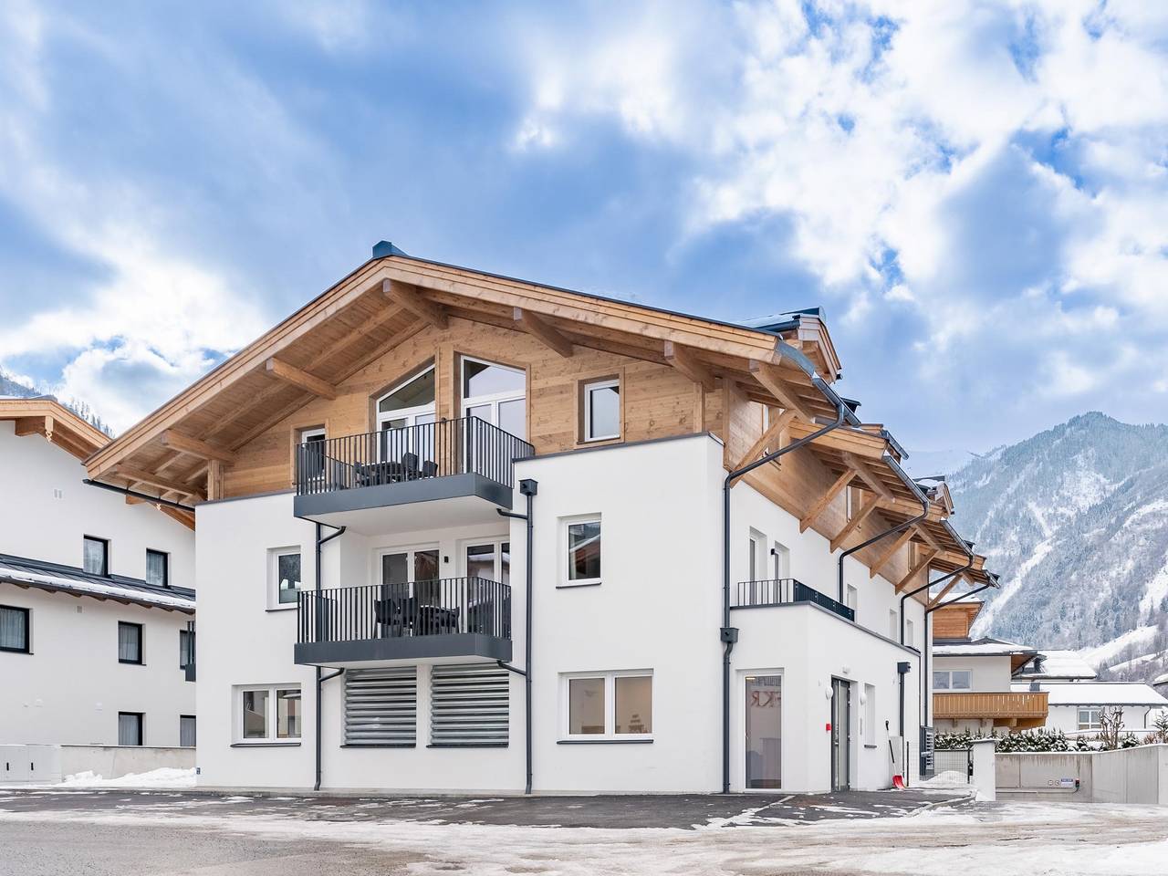 Ganze Wohnung, Luxuriöse Ferienwohnung im Herzen von Kaprun in Hohe Tauern, Kaprun