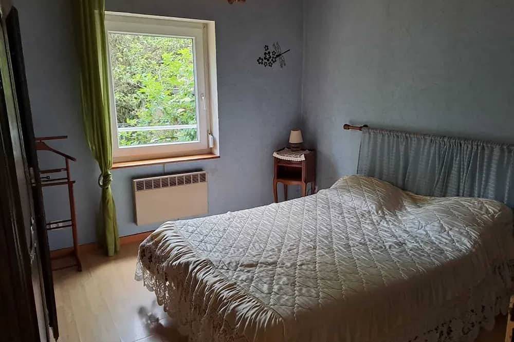 Homerez - Encantadora Casa en Rougegoutte con Jardín y Barbacoa in Sainte-Famille, Parque natural regional de los Ballons des Vosges