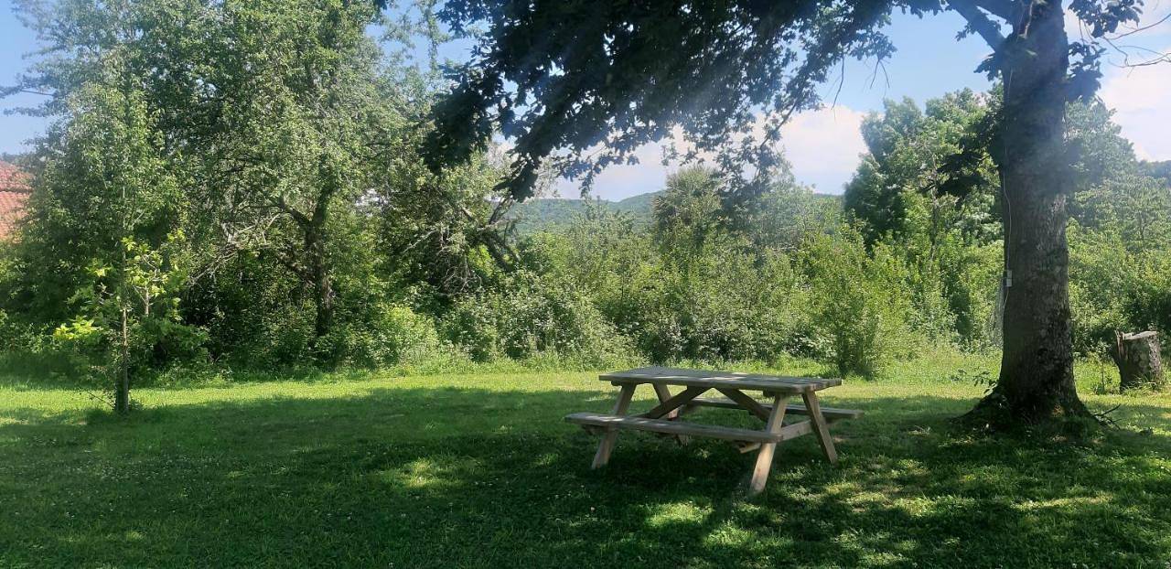 Small Double Room in Saint-Marcet, Haute-Garonne