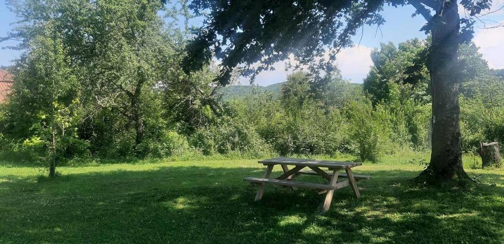 Camping pour 3 personnes, avec jardin ainsi que terrasse et vue, animaux acceptés dans Haute-Garonne - 4