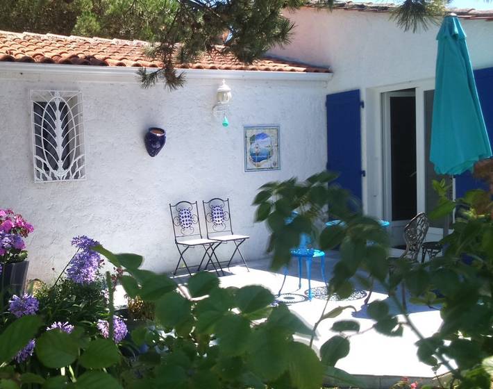 Gîte pour 4 personnes, avec jardin et terrasse