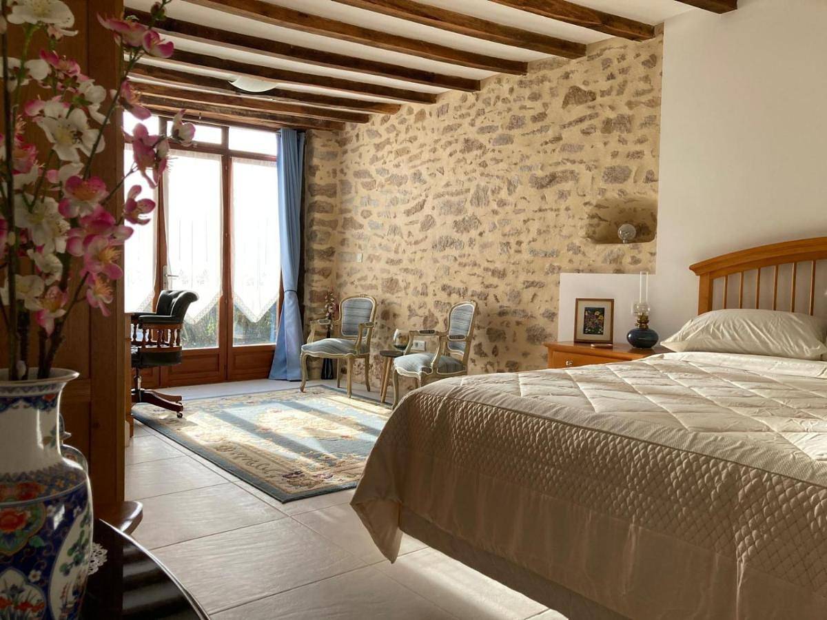 Double Room in Naillat, Région de Guéret