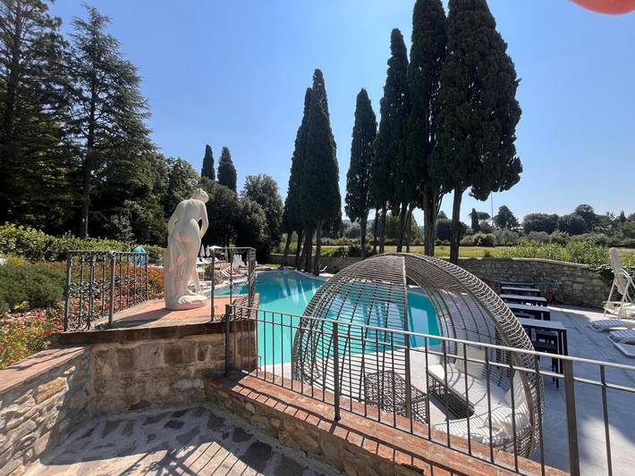Appartamento per 2 persone, con Giardino e Piscina nonché Panorama a Sesto Fiorentino