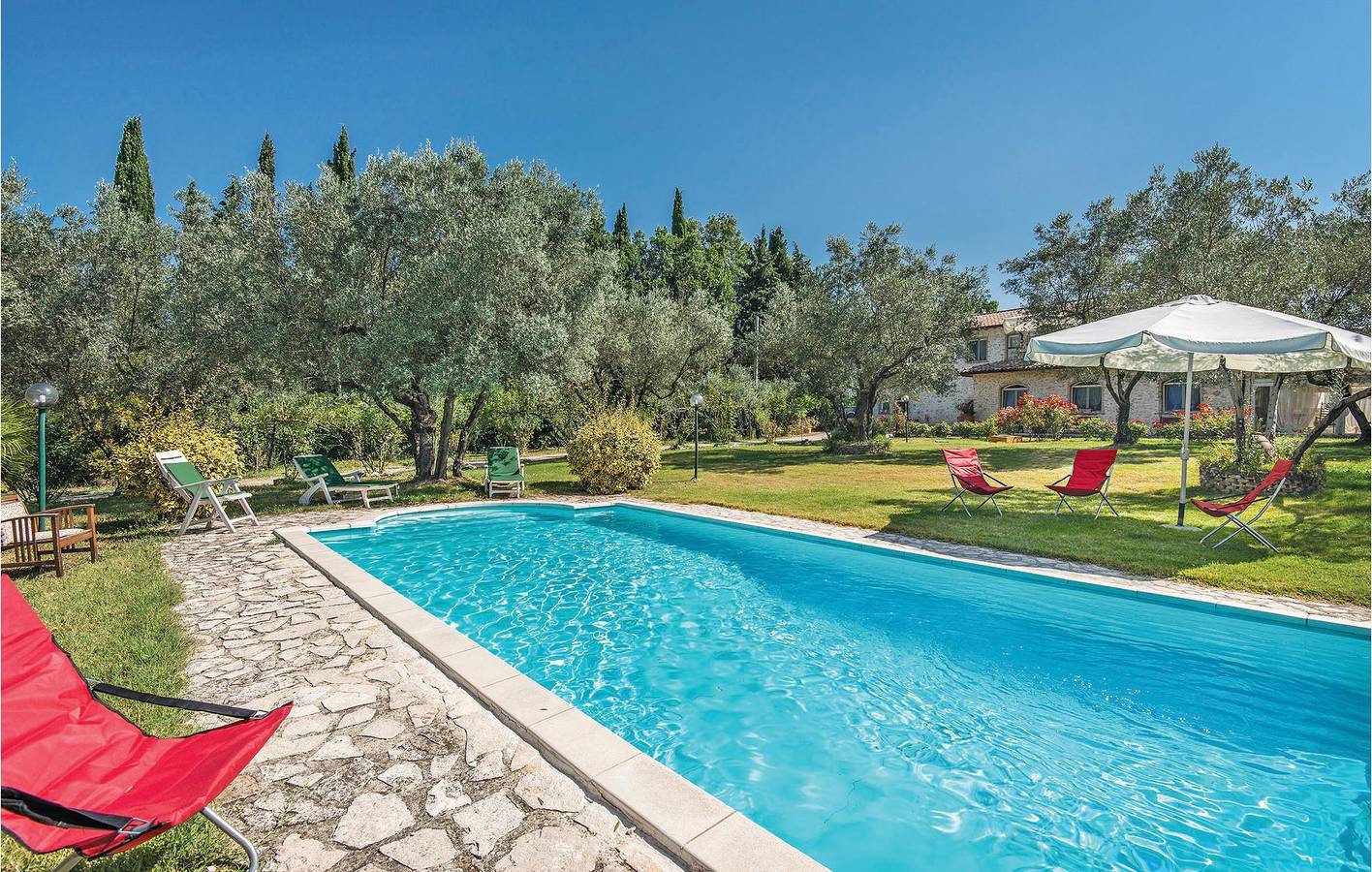 Casa vacanza per 8 persone con piscina in Monteleone Sabino, Terminillo