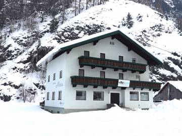 Ferienhaus für 28 Personen, mit Balkon im Ötztal