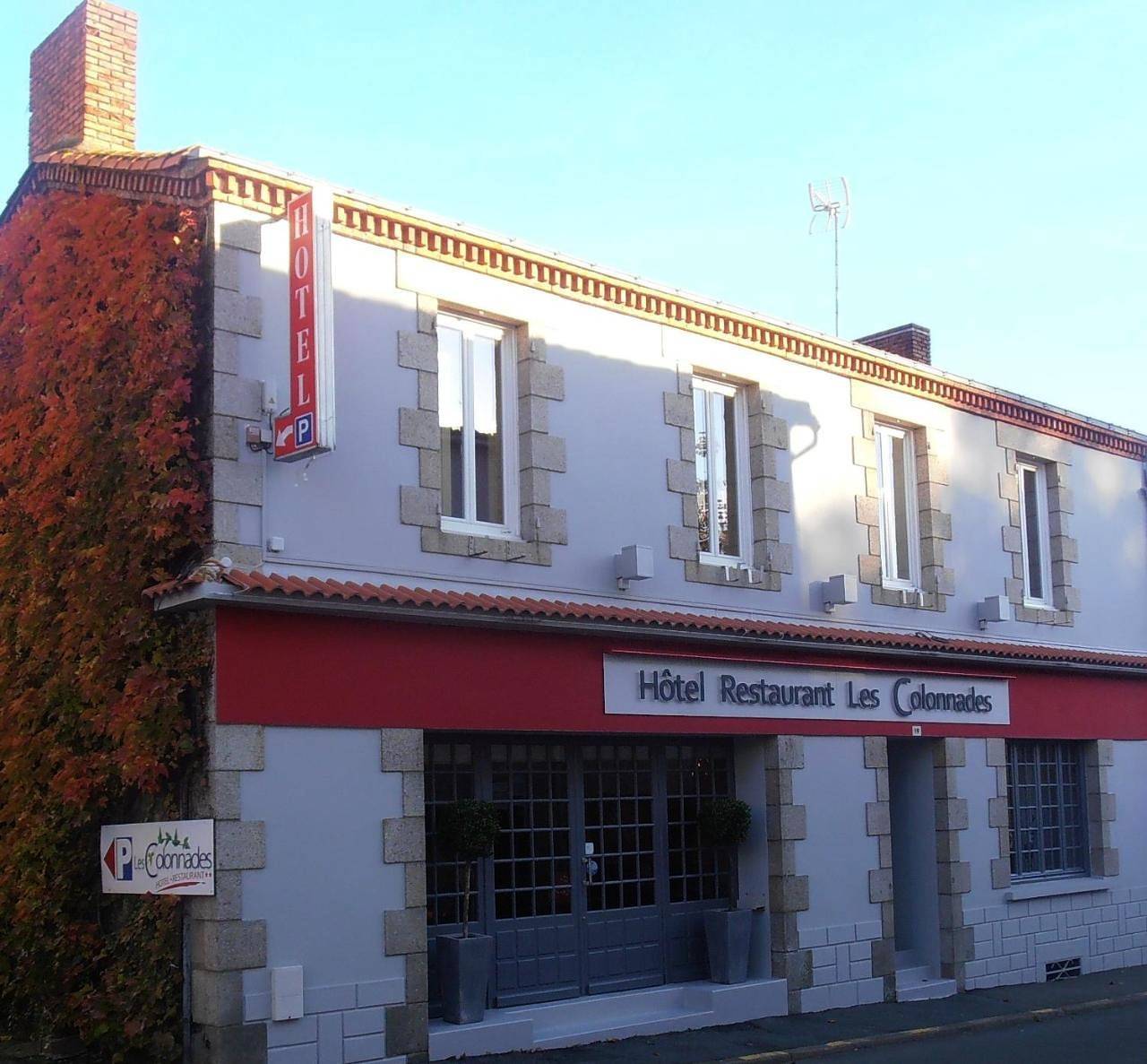 Hôtel-restaurant Les Colonnades in Saint-Fulgent, Vallée de la Loire