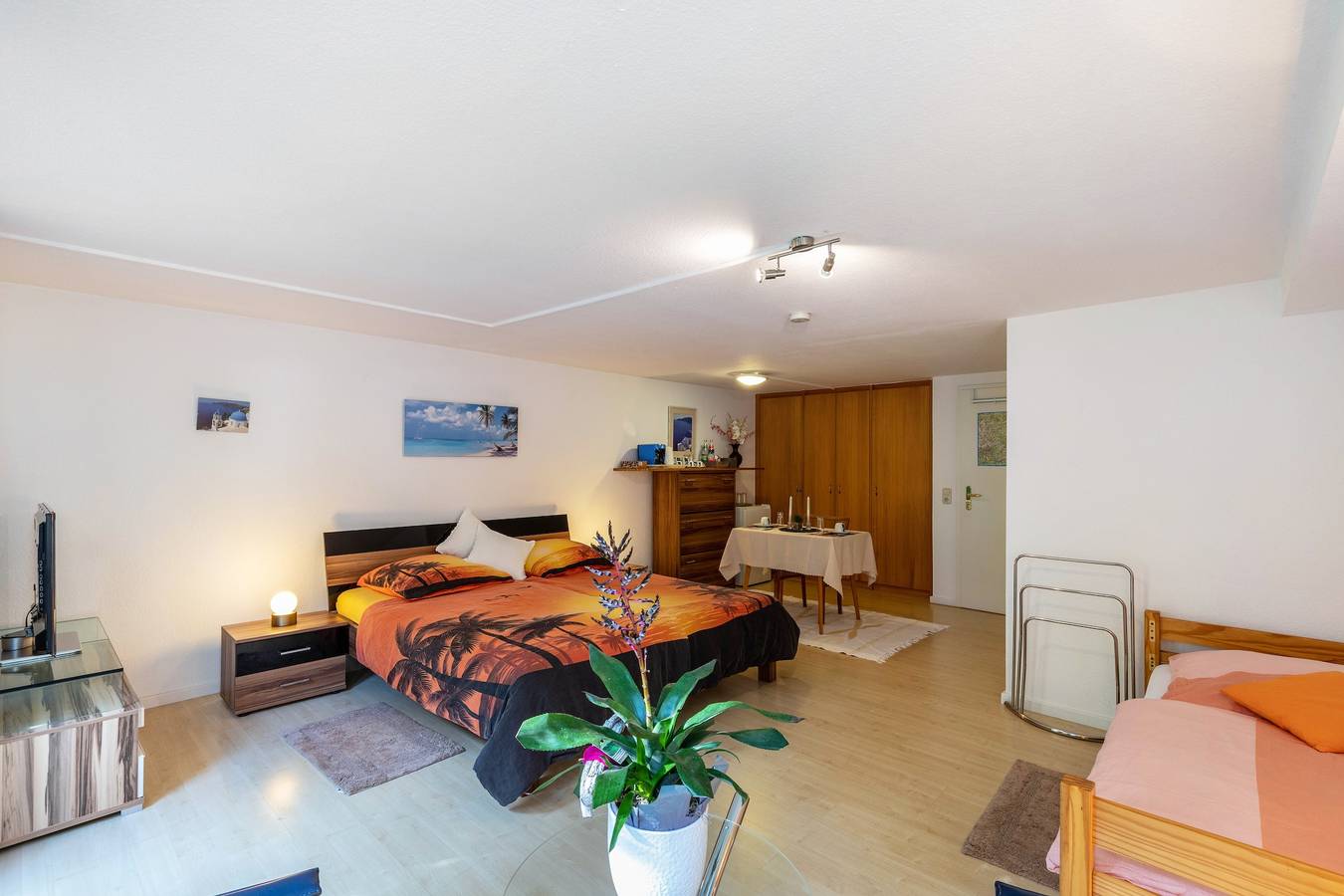 Estudio entero, Estudio 'Spessartruhe' con terraza compartida y Wi-Fi in Linsengericht, Distrito de Main-Kinzig-Kreis