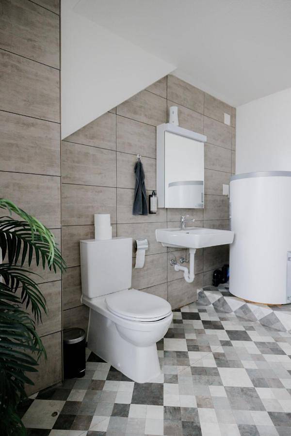 Ganze Ferienwohnung, Rustico Inn- Vintage Simple Rooms and Easy Parking direkt bei der Olma nahe Hsg und Spital in St. Gallen 8 Langgass, St. Gallen