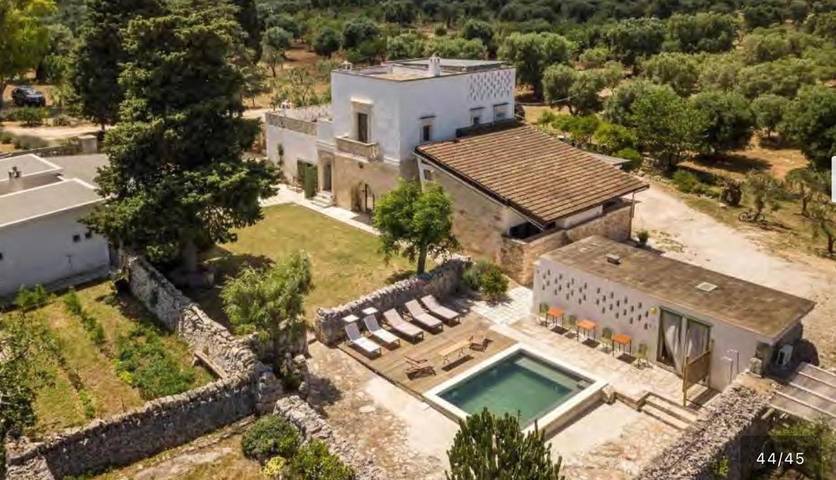 Gîte pour 2 personnes, avec Terrasse ainsi que Jardin et Piscine
