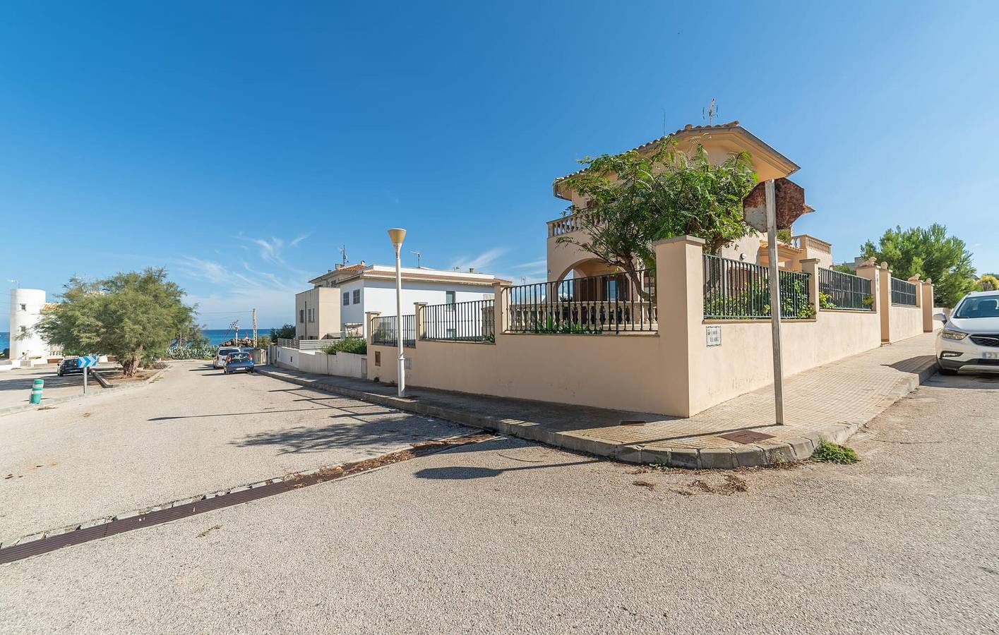 Appartement avec vue sur la mer et terrasse à 500m de Playa Son Real in Playa Son Serra de Marina, Santa Margalida