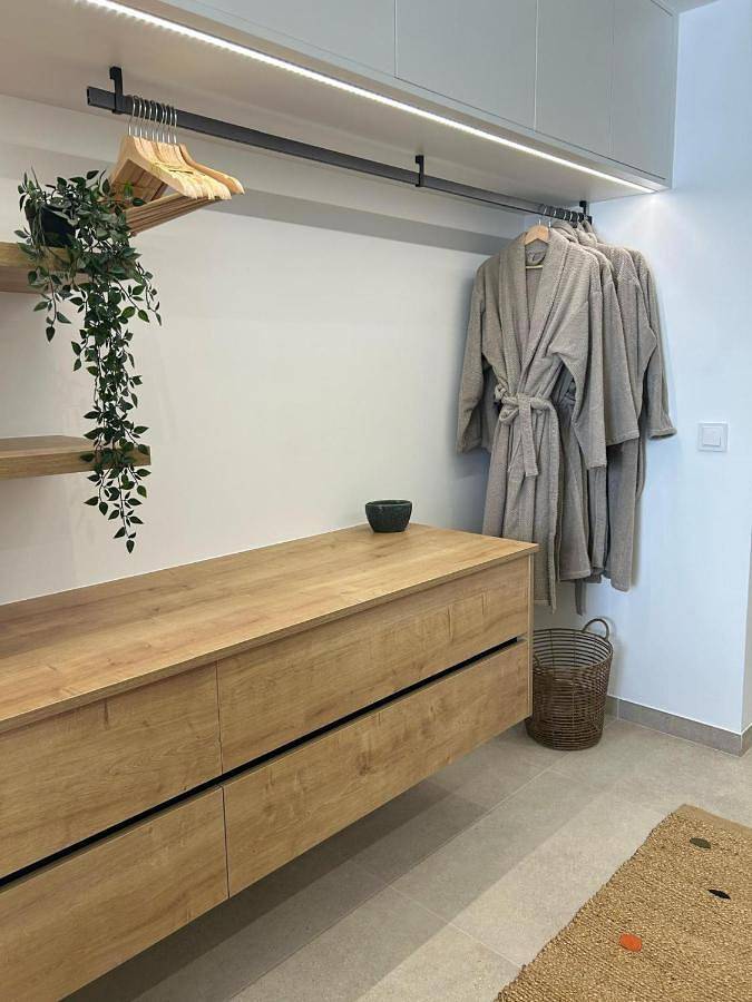 Casa rural para 6 personas, con Balcón y Terraza además de Piscina y Vistas en Dolores - 2