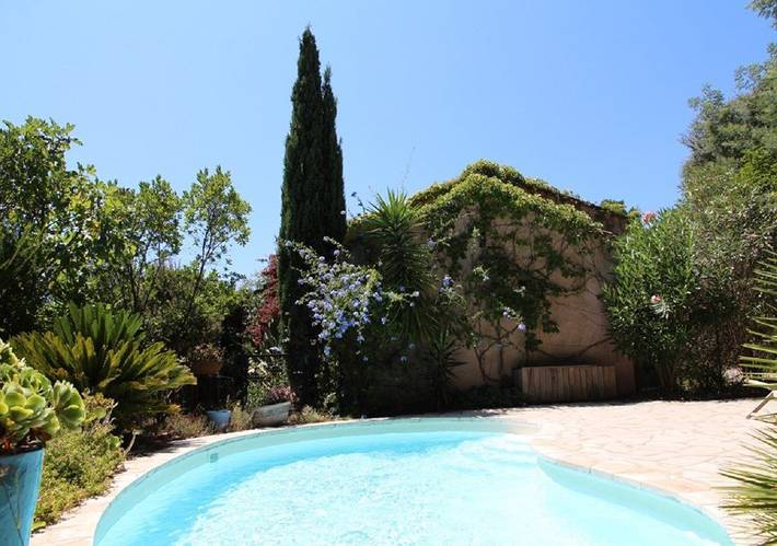 Villa pour 6 personnes, avec piscine et terrasse, animaux acceptés à Lecci - 3